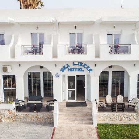 מסטיכרי Sea Breeze Hotel מראה חיצוני תמונה